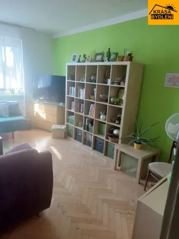 Prodej bytu 3+1, Velký Újezd, 79 m2