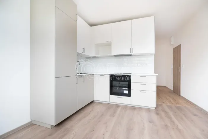 Pronájem bytu 2+kk, Děčín VI-Letná, Školní, 43 m2