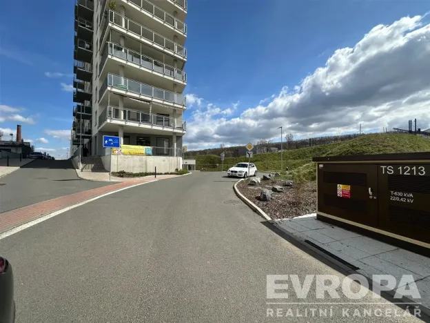 Prodej garážového stání, Praha - Vysočany, Čerpadlová, 16 m2