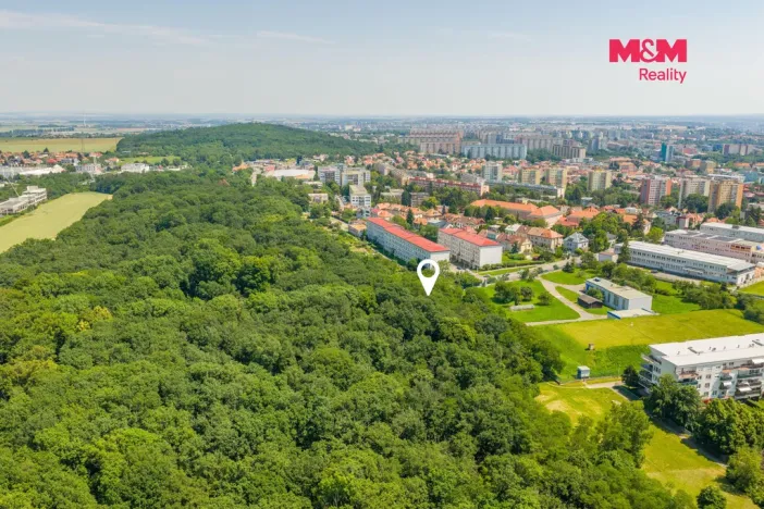Prodej pozemku, Praha - Kobylisy, 436 m2