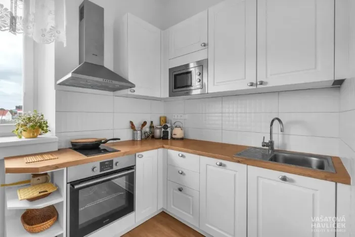 Prodej bytu 1+1, Hradec Králové - Pražské Předměstí, Fráni Šrámka, 68 m2
