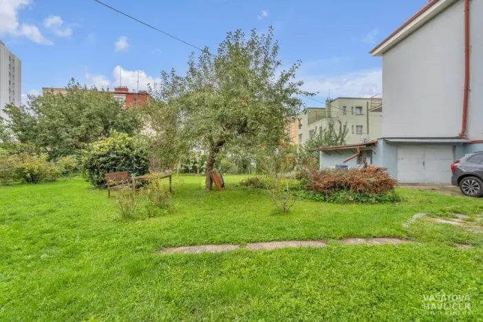 Prodej bytu 1+1, Hradec Králové - Pražské Předměstí, Fráni Šrámka, 68 m2
