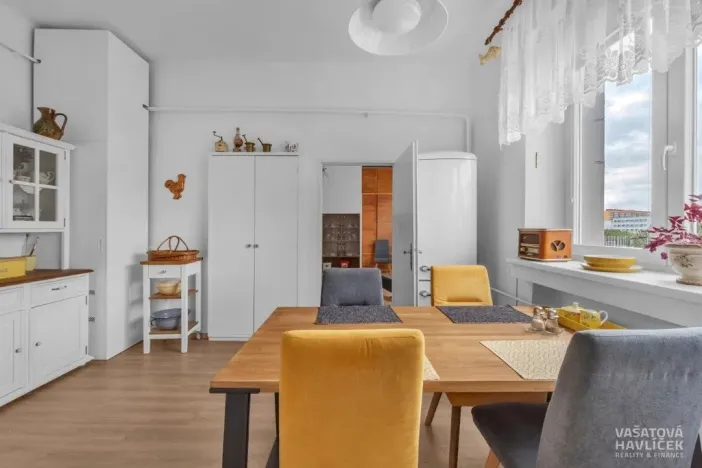 Prodej bytu 2+1, Hradec Králové - Pražské Předměstí, Fráni Šrámka, 68 m2