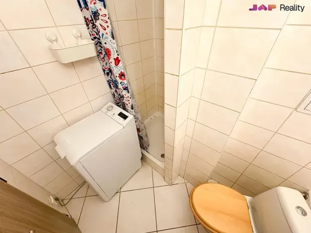 Pronájem bytu 1+kk, Brno, Jedovnická, 20 m2