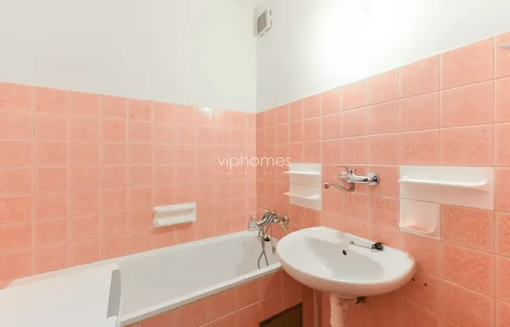 Prodej bytu 3+1, Praha - Smíchov, Plzeňská, 72 m2