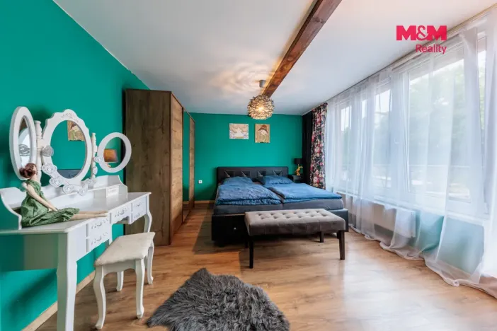 Prodej rodinného domu, Nová Role, Chodovská, 160 m2