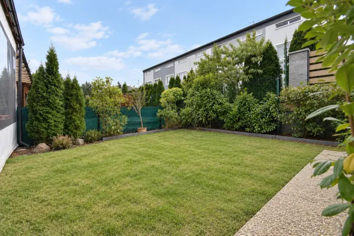 Prodej bytu 6+kk a větší, Sulice, Hlavní, 163 m2