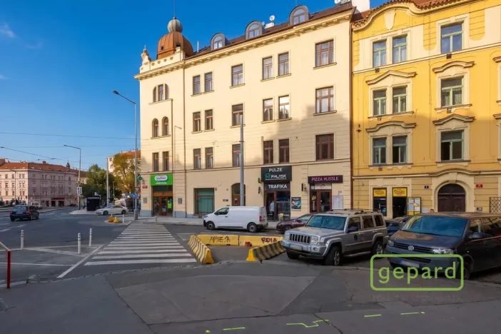 Prodej bytu 1+kk, Praha, Čestmírova, 40 m2