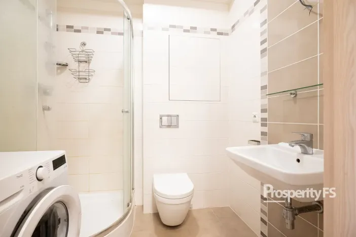 Prodej bytu 1+kk, Praha - Vysočany, Freyova, 33 m2