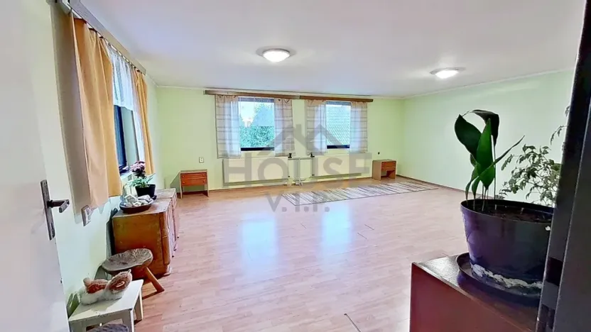 Prodej rodinného domu, Dolní Bousov, Nádražní, 160 m2