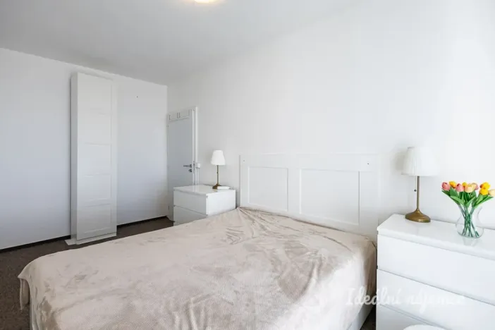 Pronájem bytu 2+kk, Praha - Černý Most, Bryksova, 48 m2