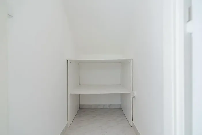 Pronájem rodinného domu, Benátky, 241 m2