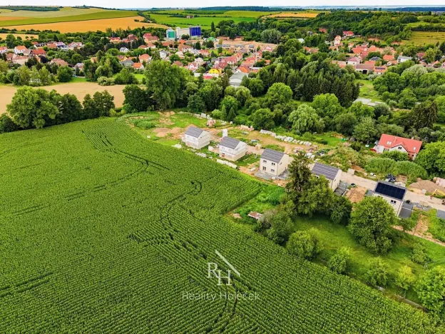 Prodej pozemku pro bydlení, Klučov, 6413 m2