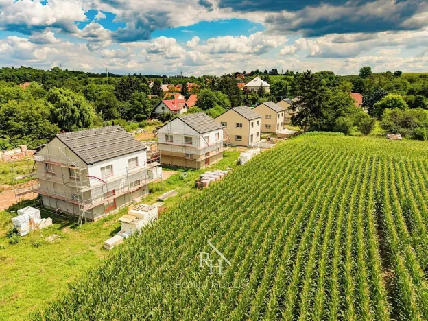 Prodej pozemku pro bydlení, Klučov, 6413 m2