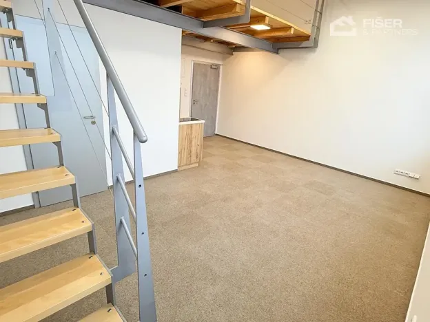 Pronájem bytu 1+kk, Valašské Meziříčí, Hemy, 46 m2
