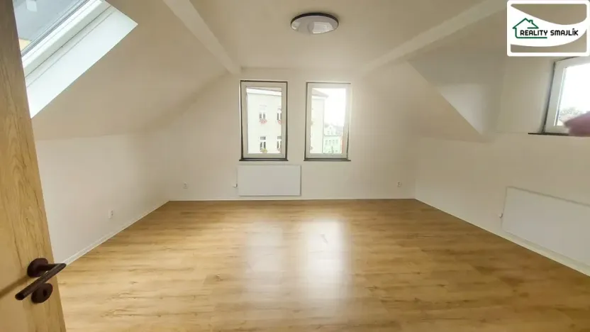Pronájem bytu 2+kk, Luby, Masarykova, 65 m2