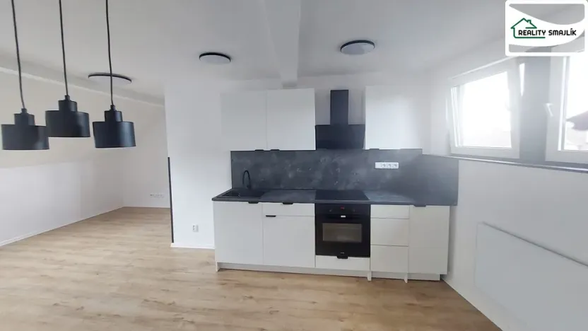 Pronájem bytu 2+kk, Luby, Masarykova, 65 m2