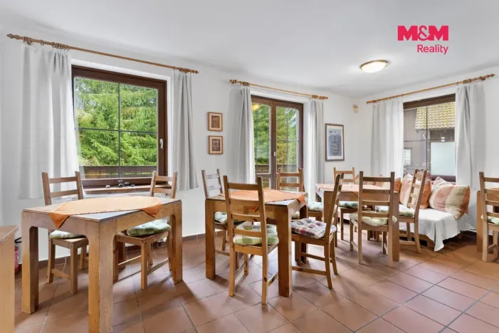 Prodej rodinného domu, Harrachov, 341 m2