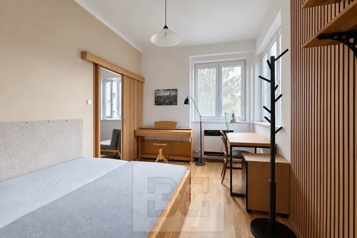 Pronájem bytu 1+1, Praha - Břevnov, Nad Kajetánkou, 33 m2