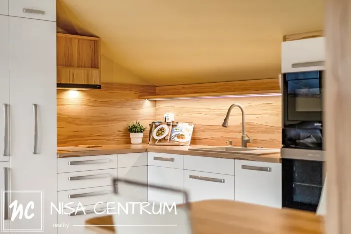 Prodej bytu 2+kk, Tanvald, Kostelní, 52 m2
