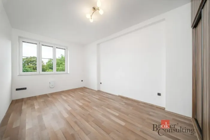Prodej bytu 2+kk, Hradec Králové, Bidlova, 53 m2