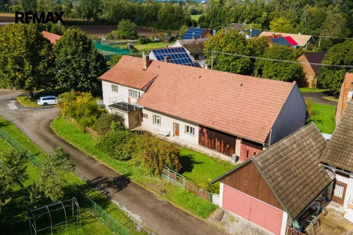 Prodej rodinného domu, Slavětín nad Metují, 450 m2