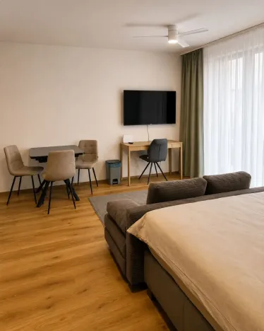 Pronájem bytu 1+kk, Praha - Košíře, Starokošířská, 41 m2