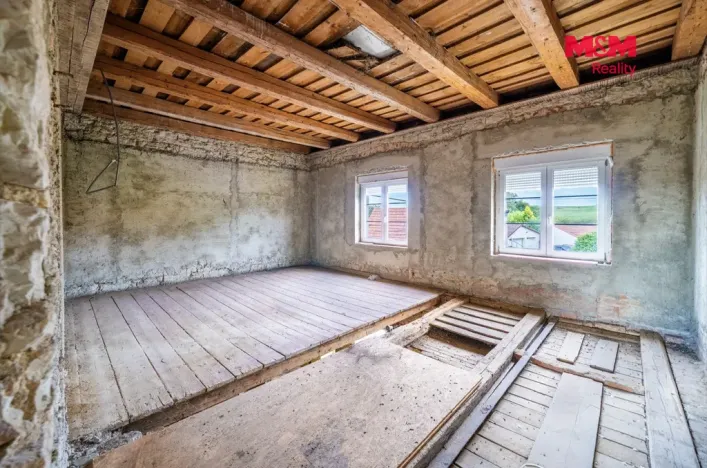 Prodej rodinného domu, Žatec - Milčeves, 300 m2