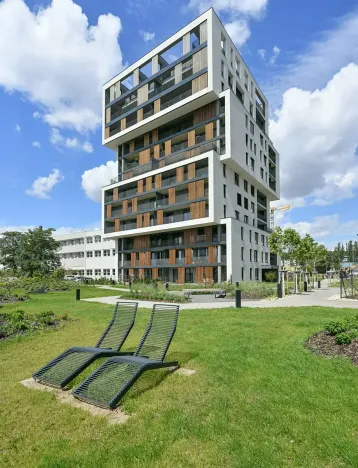Pronájem garáže, Praha - Vysočany, Oktábcových, 15 m2