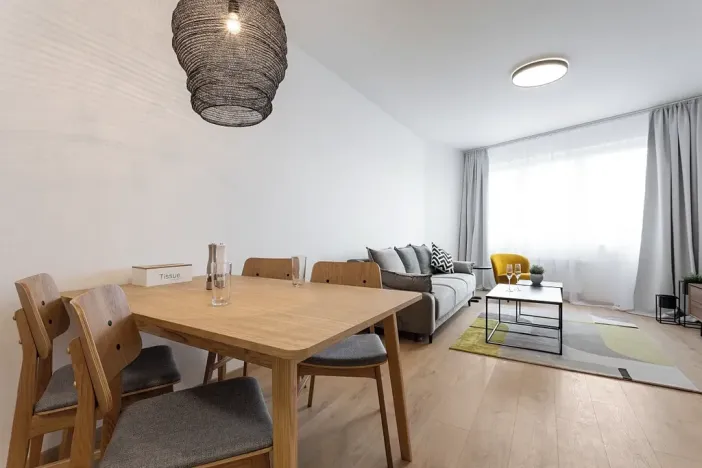 Pronájem bytu 2+kk, Praha, U plynárny, 54 m2