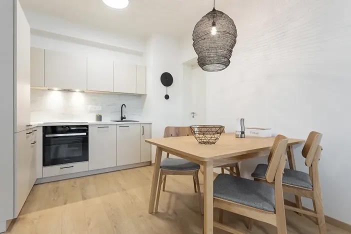 Pronájem bytu 2+kk, Praha, U plynárny, 54 m2
