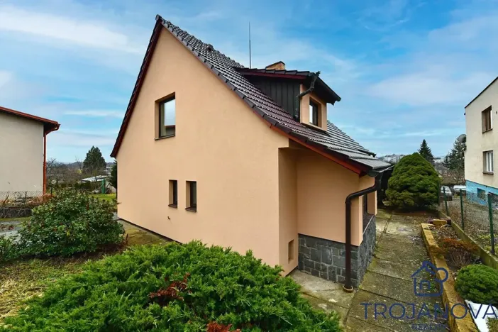 Pronájem rodinného domu, Benešov, Nezvalova, 250 m2