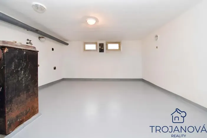 Pronájem rodinného domu, Benešov, Nezvalova, 250 m2
