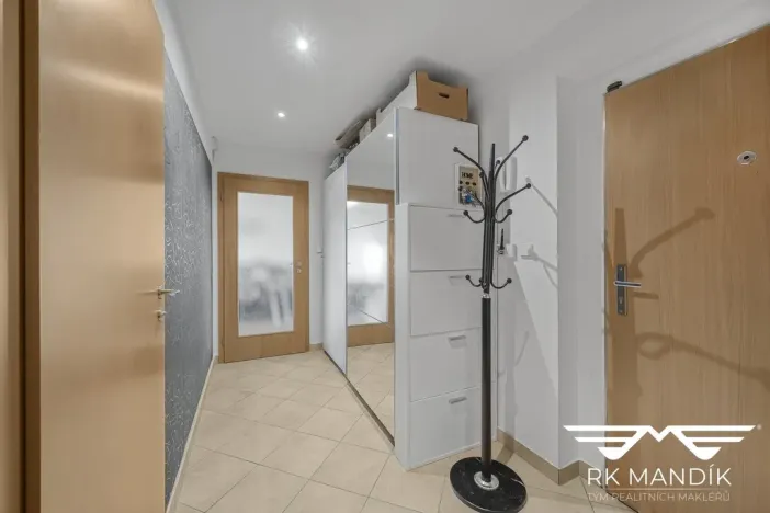 Pronájem bytu 2+kk, Praha - Pitkovice, K dálnici, 54 m2