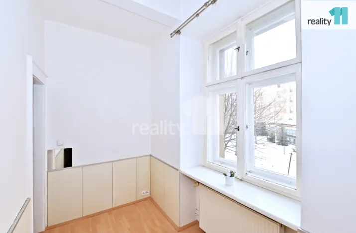 Pronájem bytu 5+kk, Praha - Dejvice, Kafkova, 105 m2