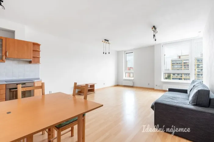 Pronájem bytu 2+kk, Praha - Hostivař, Přeštická, 61 m2