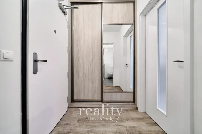 Pronájem bytu 1+kk, Jihlava, Vrchlického, 32 m2