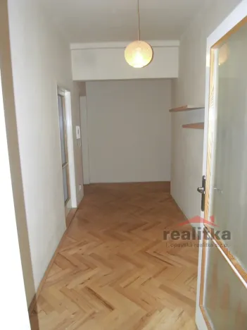 Pronájem bytu 2+1, Opava - Město, Praskova, 80 m2