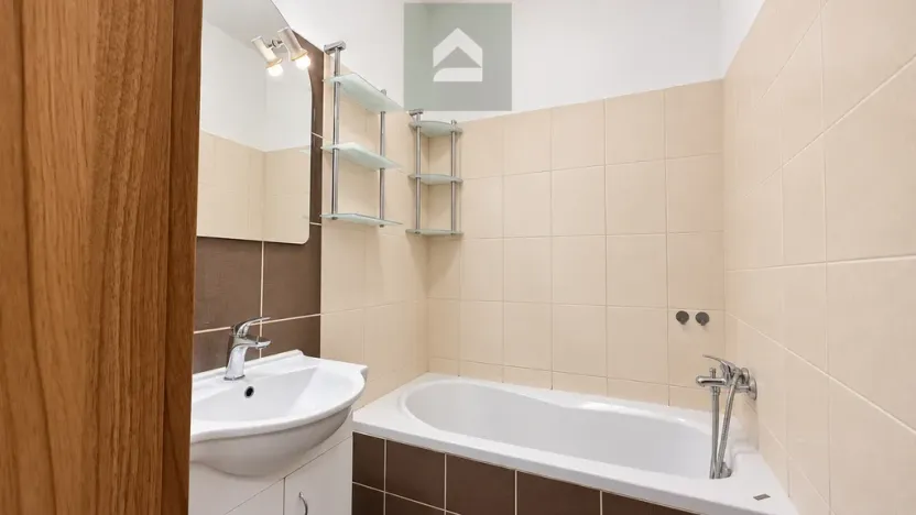Pronájem bytu 2+1, Plzeň, Částkova, 54 m2