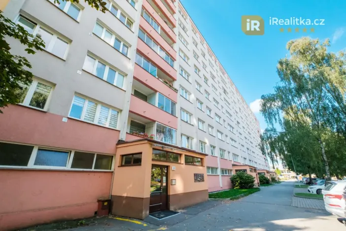 Prodej bytu 3+1, Pardubice - Polabiny, Mladých, 59 m2