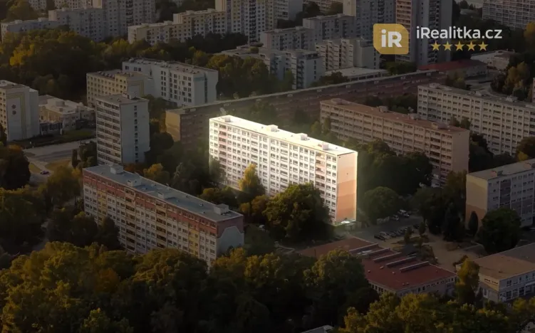 Prodej bytu 3+1, Pardubice - Polabiny, Mladých, 59 m2