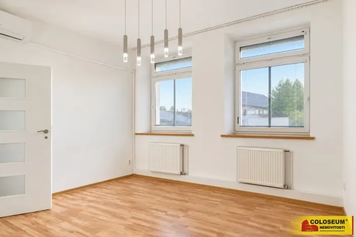 Prodej bytu 2+1, Hrušovany nad Jevišovkou, 49 m2
