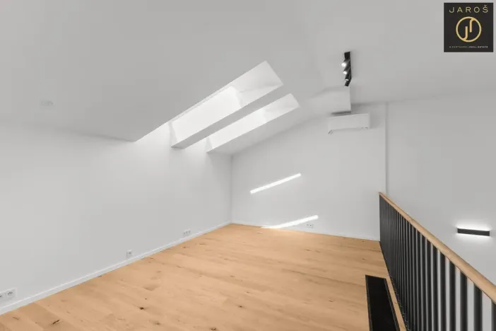 Prodej bytu 4+kk, Praha - Holešovice, U průhonu, 106 m2