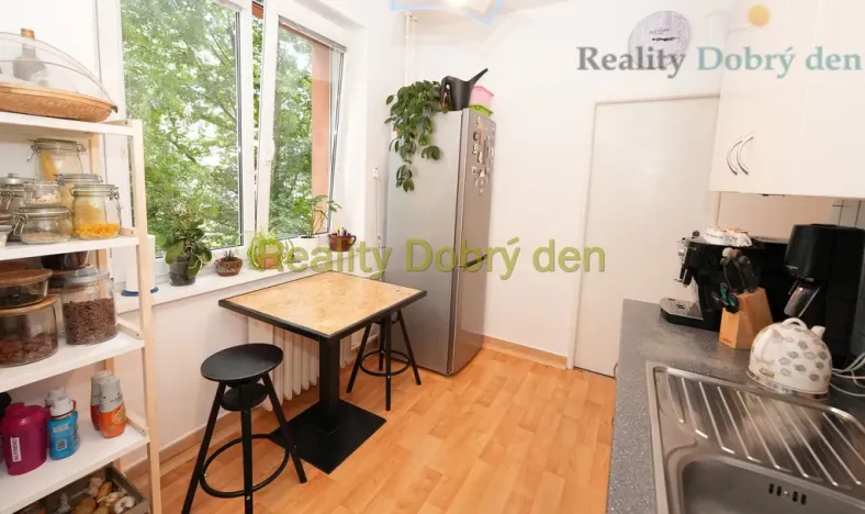 Prodej bytu 3+1, Opava, Olomoucká, 65 m2