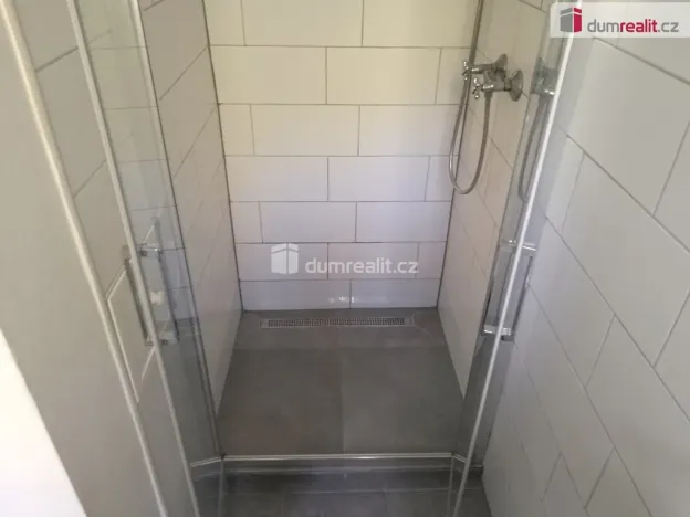 Pronájem bytu 1+1, Karlovy Vary, Na Vyhlídce, 39 m2