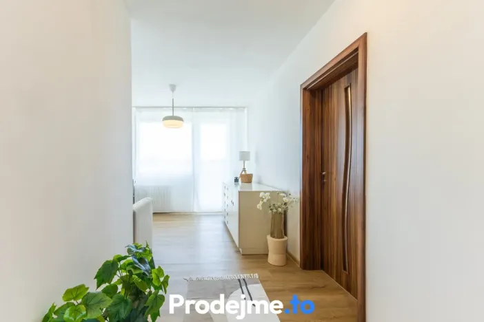 Pronájem bytu 4+kk, Praha - Střížkov, Teplická, 73 m2