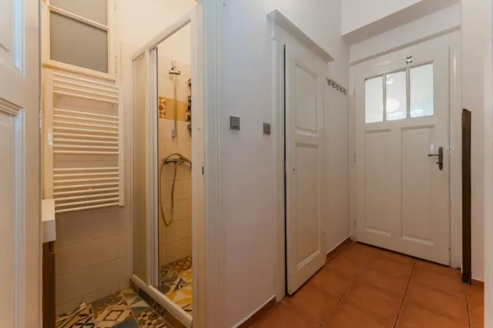 Pronájem bytu 2+kk, Praha - Smíchov, Holečkova, 38 m2