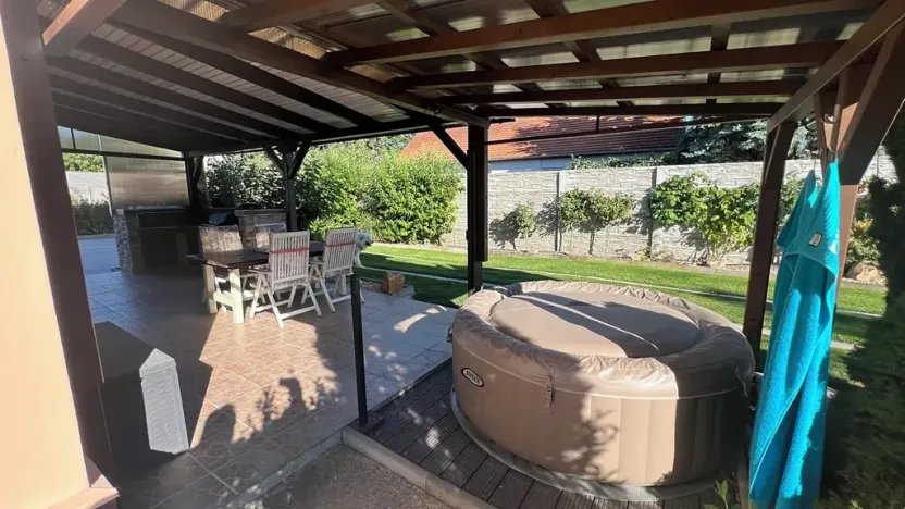 Prodej rodinného domu, Vědomice, Na Zavadilce, 169 m2