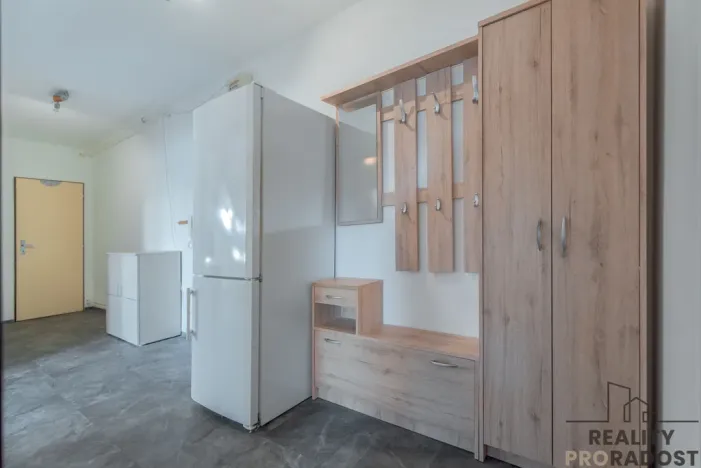 Prodej bytu 2+kk, Ivančice, Tovární, 53 m2