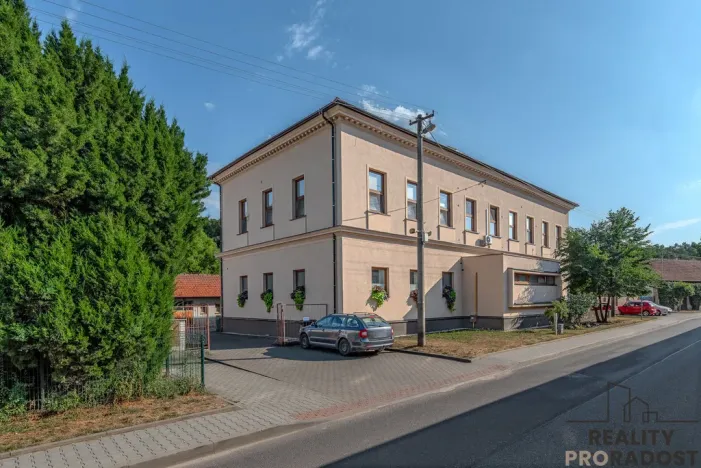 Prodej bytu 2+kk, Ivančice, Tovární, 53 m2